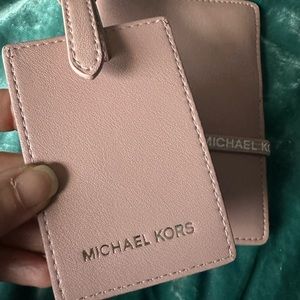 MICHAEL KORS luggage tag/light wallet and headband combo